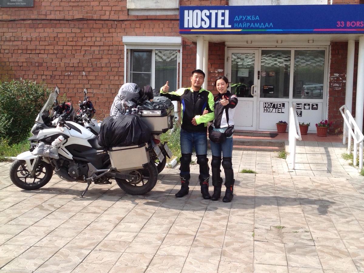 Hostel Druzhba Nairamdal อูลัน-อูเด ภายนอก รูปภาพ